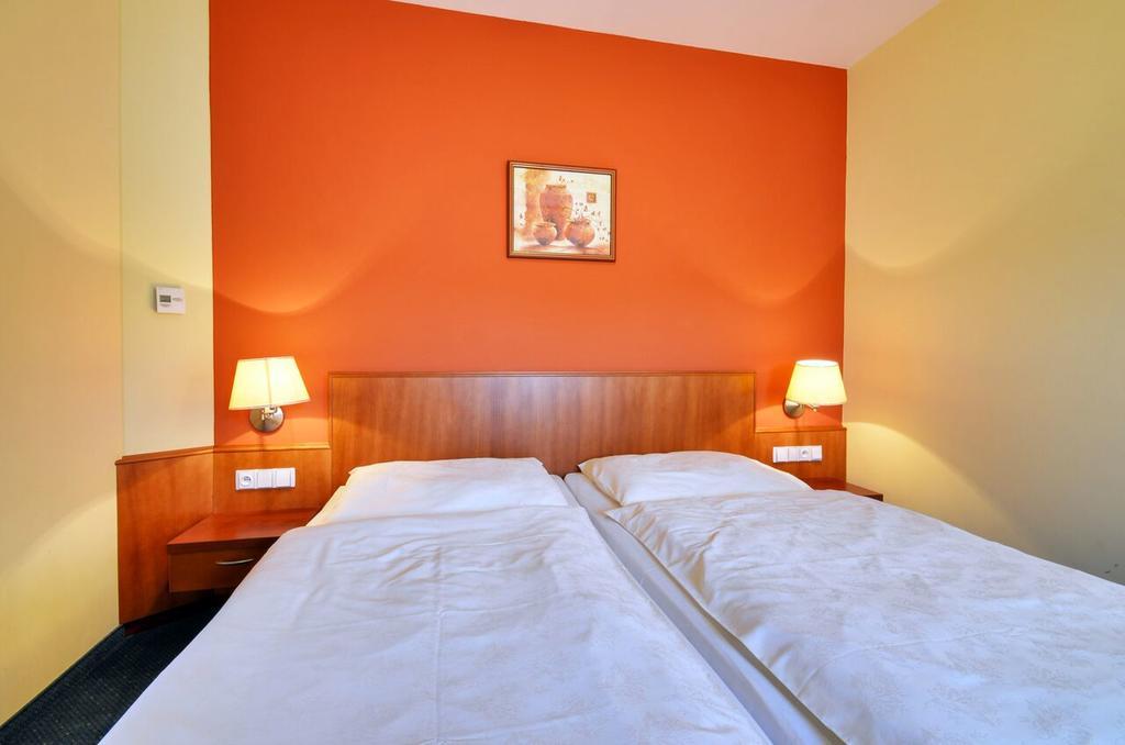 Hotel Filipinum Jablonné nad Orlicí Quarto foto